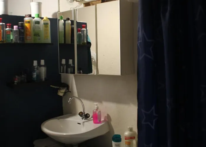 2 * Saint-Michel-de-Lanès